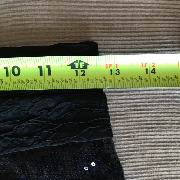 Forever 21 bandage style sequin mini skirt. - Picture 5 of 9